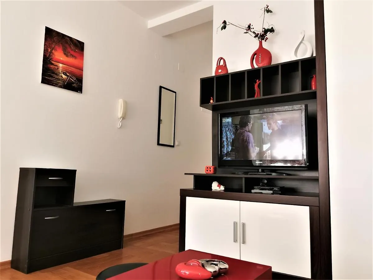 Apartments Mara 茨雷斯 克罗地亚