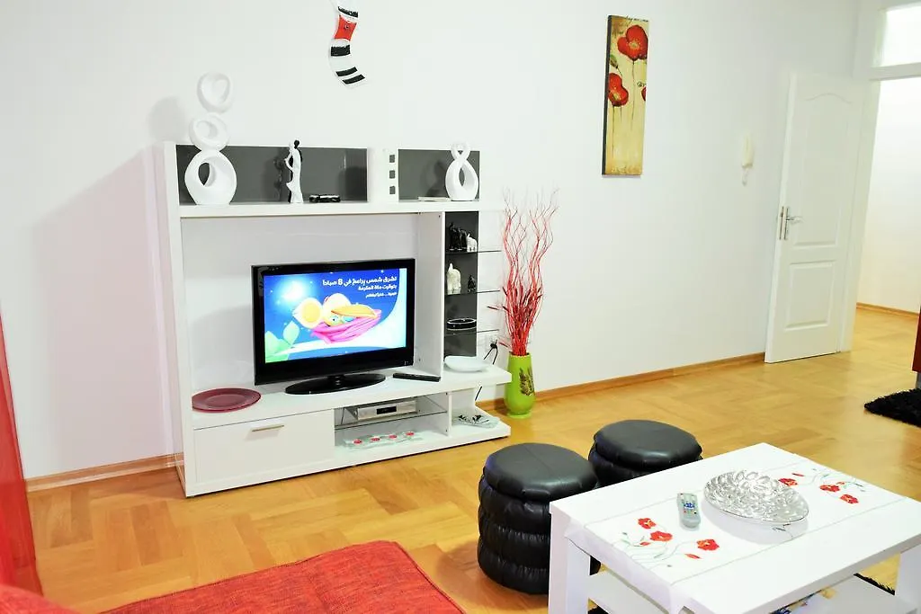 Apartments Mara Cres 0*,  Croatia
