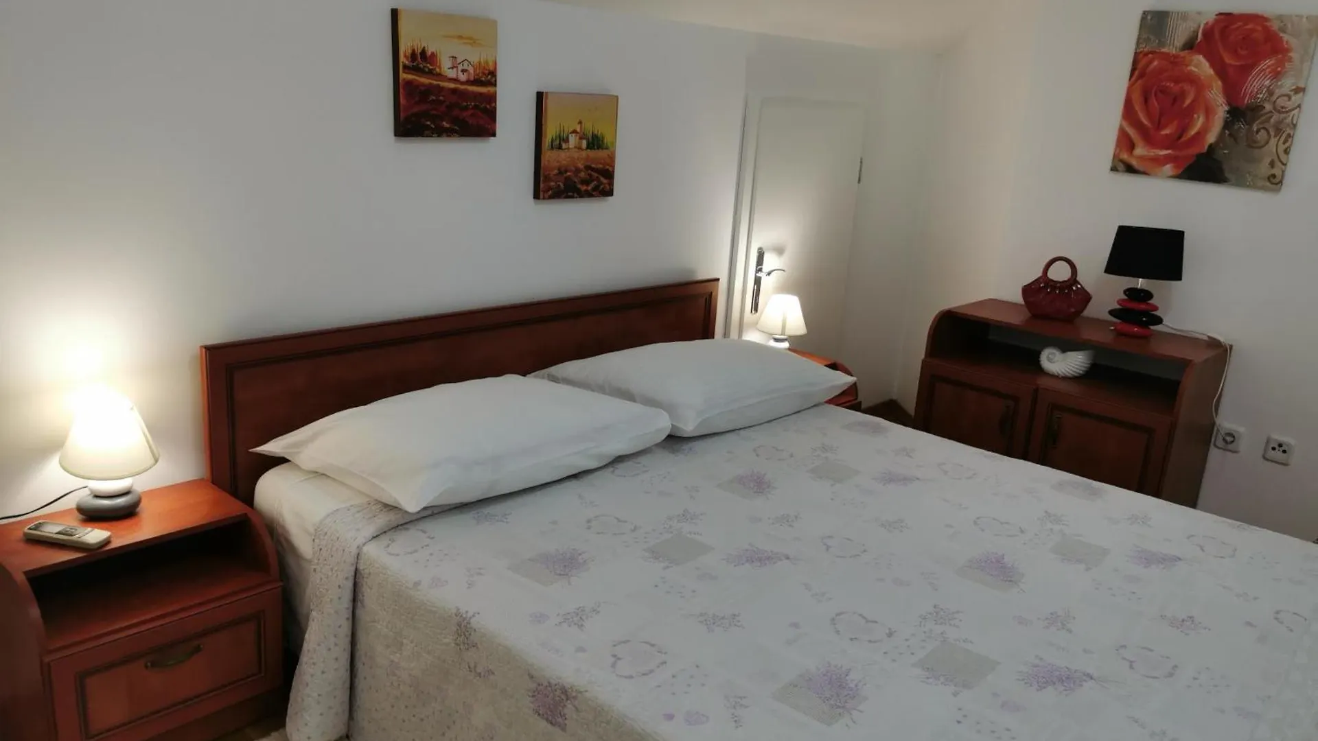 Apartments Mara Cres Croazia