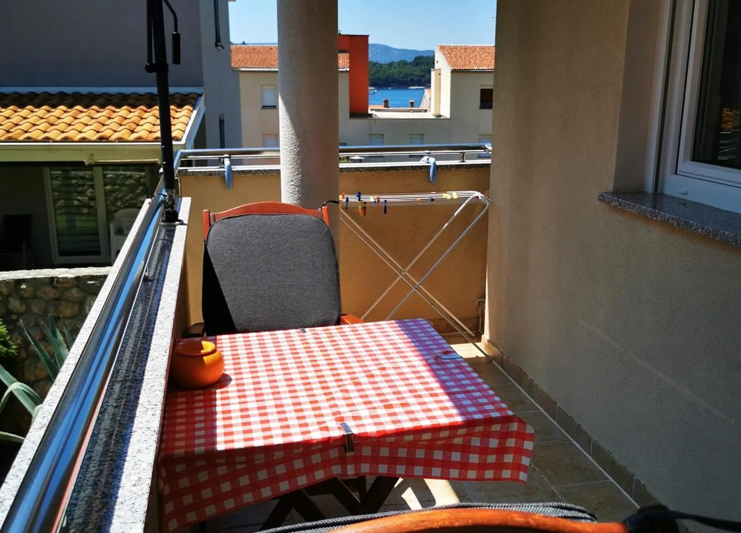 Apartments Mara Cres