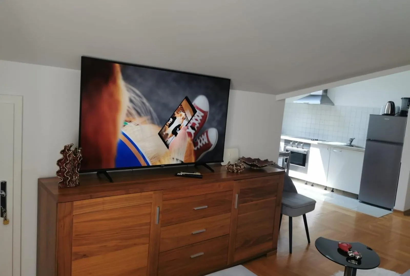 Apartments Mara Cres