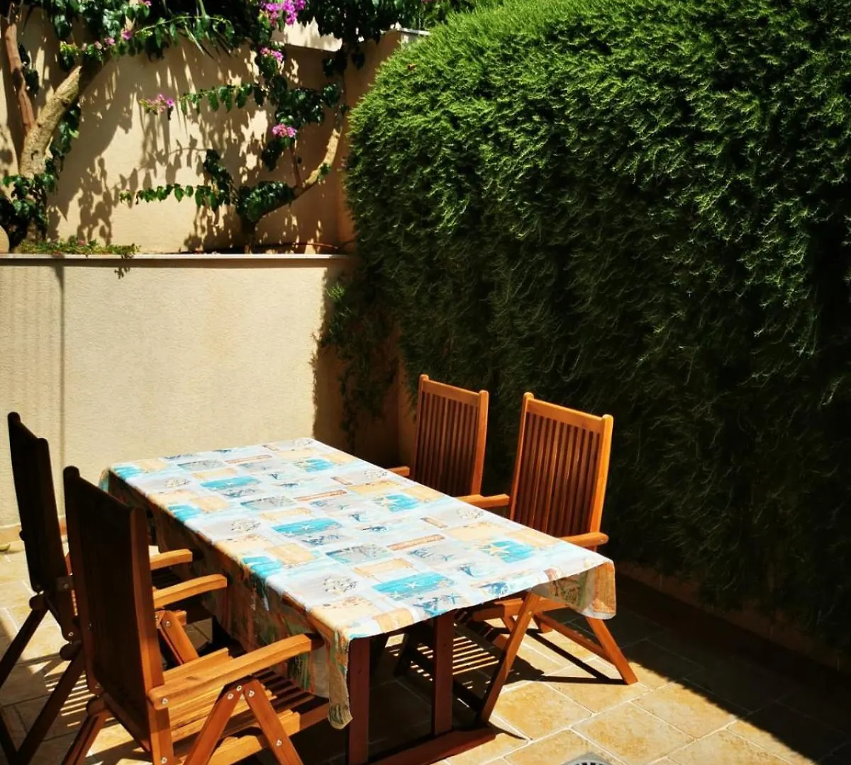 Apartments Mara Cres