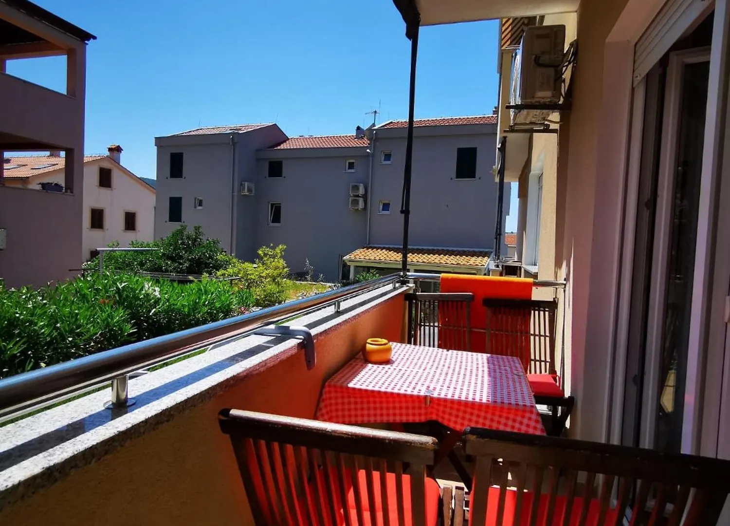 Apartments Mara Cres
