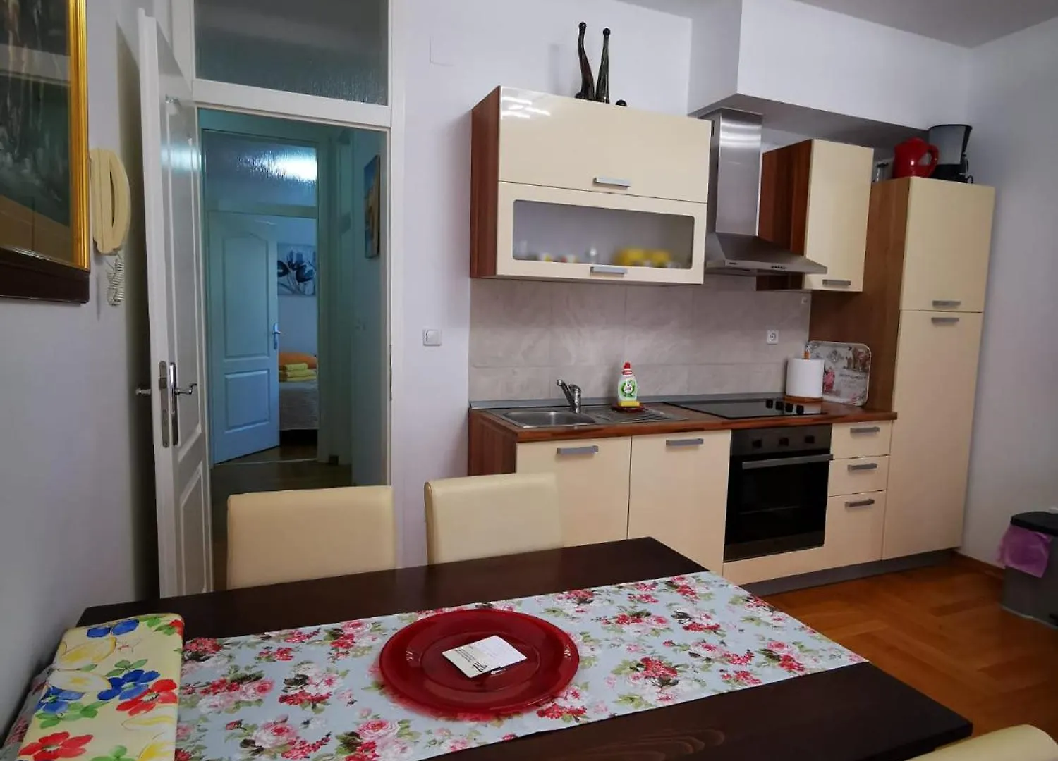 Apartments Mara 茨雷斯 克罗地亚