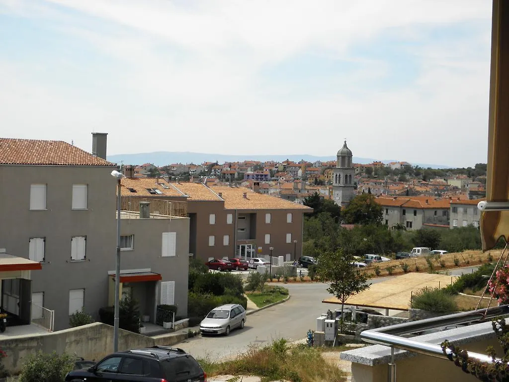 Apartments Mara Cres