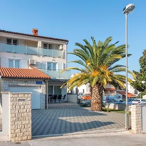 Summer House Appartamento Pola